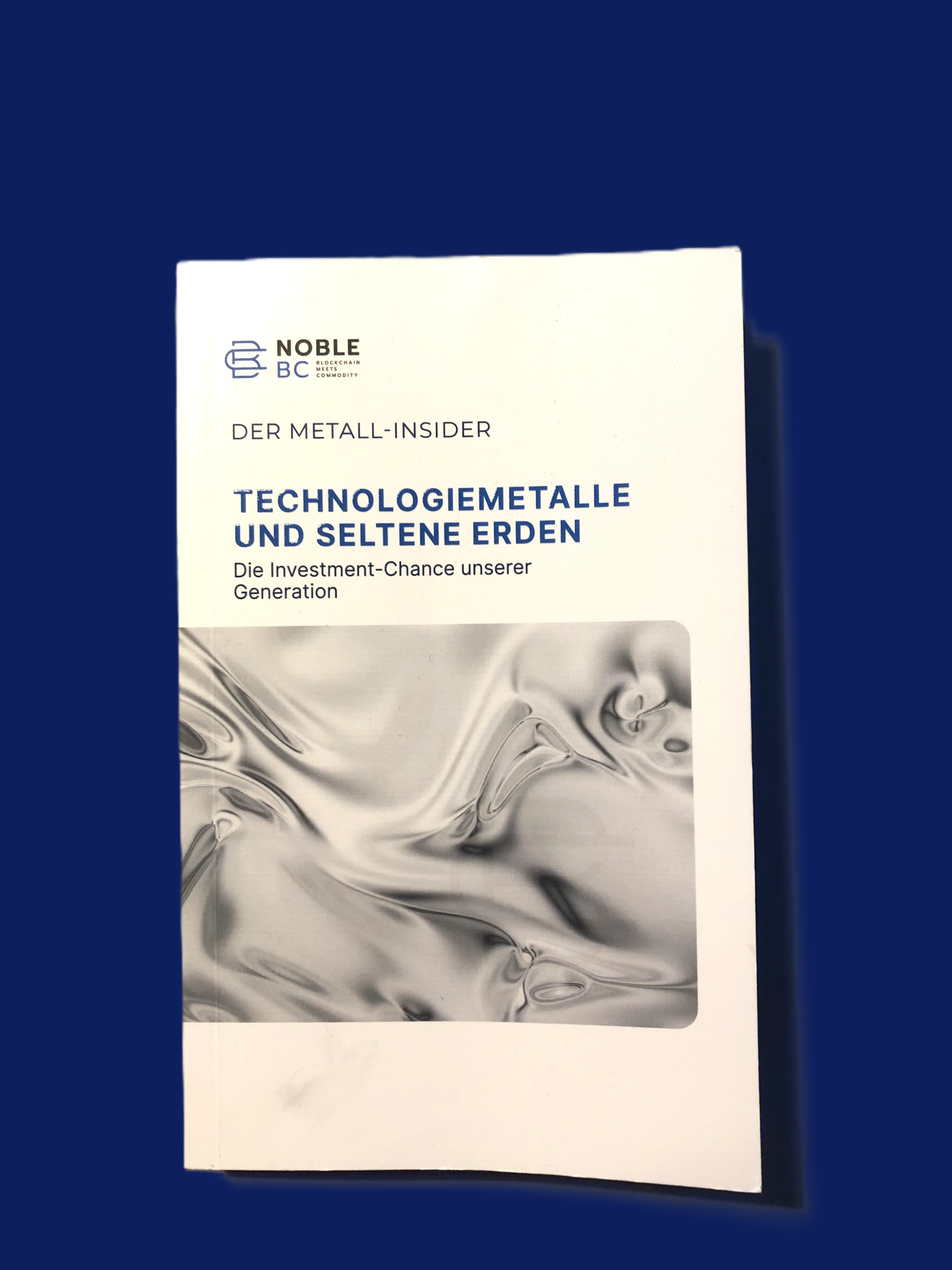 Buch über Seltene Erden und strategische Rohstoffe